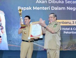 Kampar Raih Penghargaan Terbaik I Tingkat Provinsi Riau Kategori Penurunan Stunting Tahun 2024 