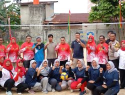 Buka Turnamen Voli RW Meriahkan HUT Ke- 79 RI
