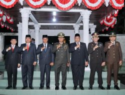 Pj Sekda Ikuti Apel Kehormatan dan Renungan Suci di TMP Kusuma Eka Bakti 