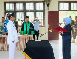 Lantik Penjabat Kepala Desa