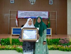 UPT SMPN 1 Bangkinang Kota Terima Penghargaan Praktik Baik Pengutamaan Bahasa Negara dari Balai Bahasa Provinsi Riau
