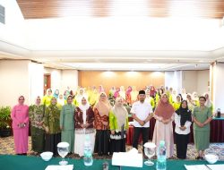 IKKD Kampar Gelar Seminar Pengembangan Kepribadian bagi Organisasi Wanita