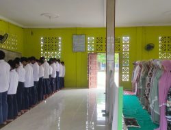 Tumbuhkan Karakter Religius, SMPN 2 Salo Gelar Sholat Zuhur Berjamaah Setiap Hari