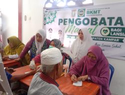 Pengobatan Massal Lansia, BKMT Kampar Hadirkan Kepedulian untuk Masyarakat